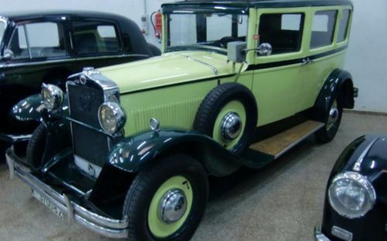 Taxi Fiat: coches antiguos
