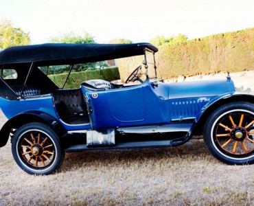 1915 Cadillac Tourer en coches clásicos para bodas